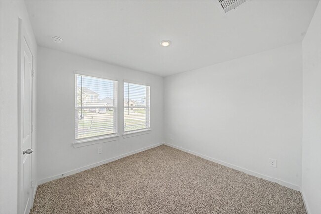 Building Photo - 31143 Warwick Coast Ct