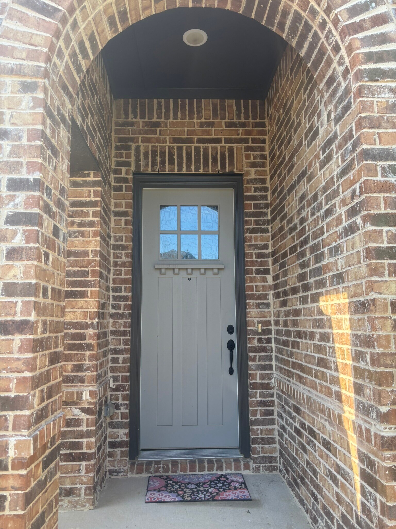 Building Photo - 8625 Spindletop Dr