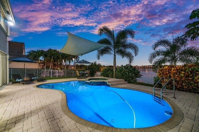 Building Photo - 10290 NW 60th Pl