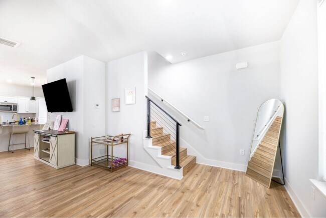 Building Photo - 3080 W Salida Ln