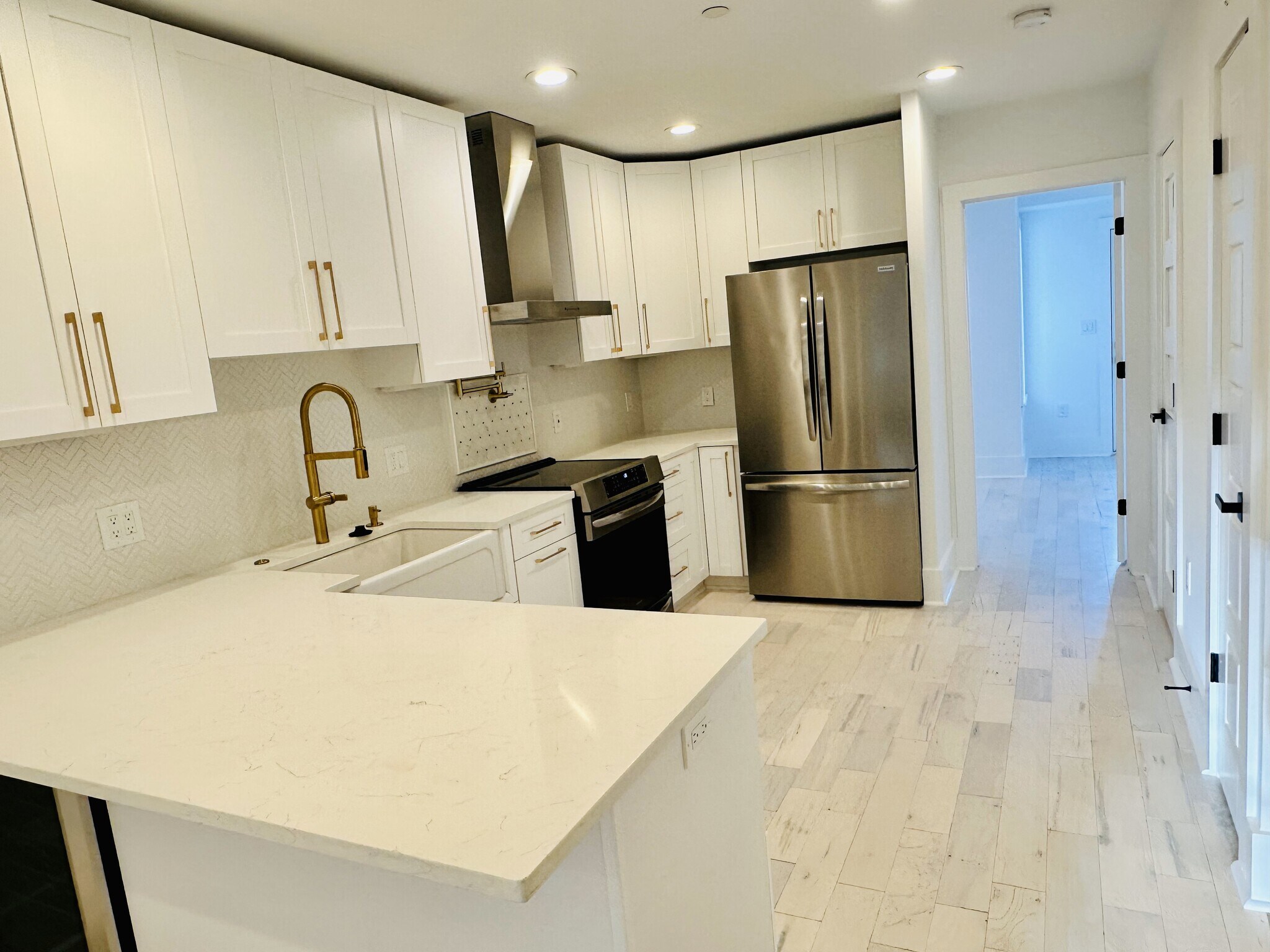 Building Photo - 1314 1/2 5th St NW