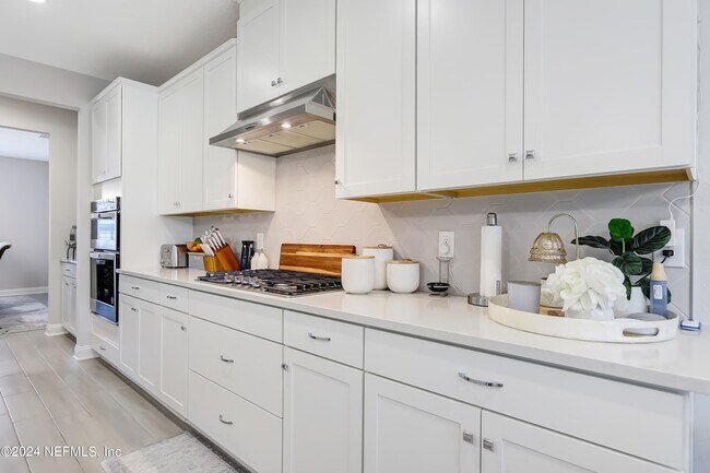 Building Photo - 295 Morning Mist Ln