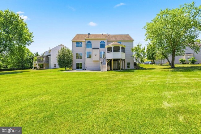 Building Photo - 21916 Bellair Ct