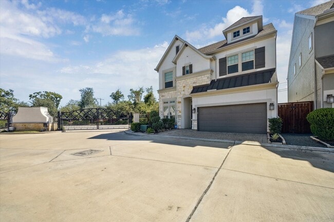 Building Photo - 6609 Basal Woods Way