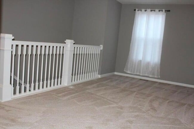 Building Photo - Stunning 3-bedroom, 3.5-bathroom home in Reynoldsburg