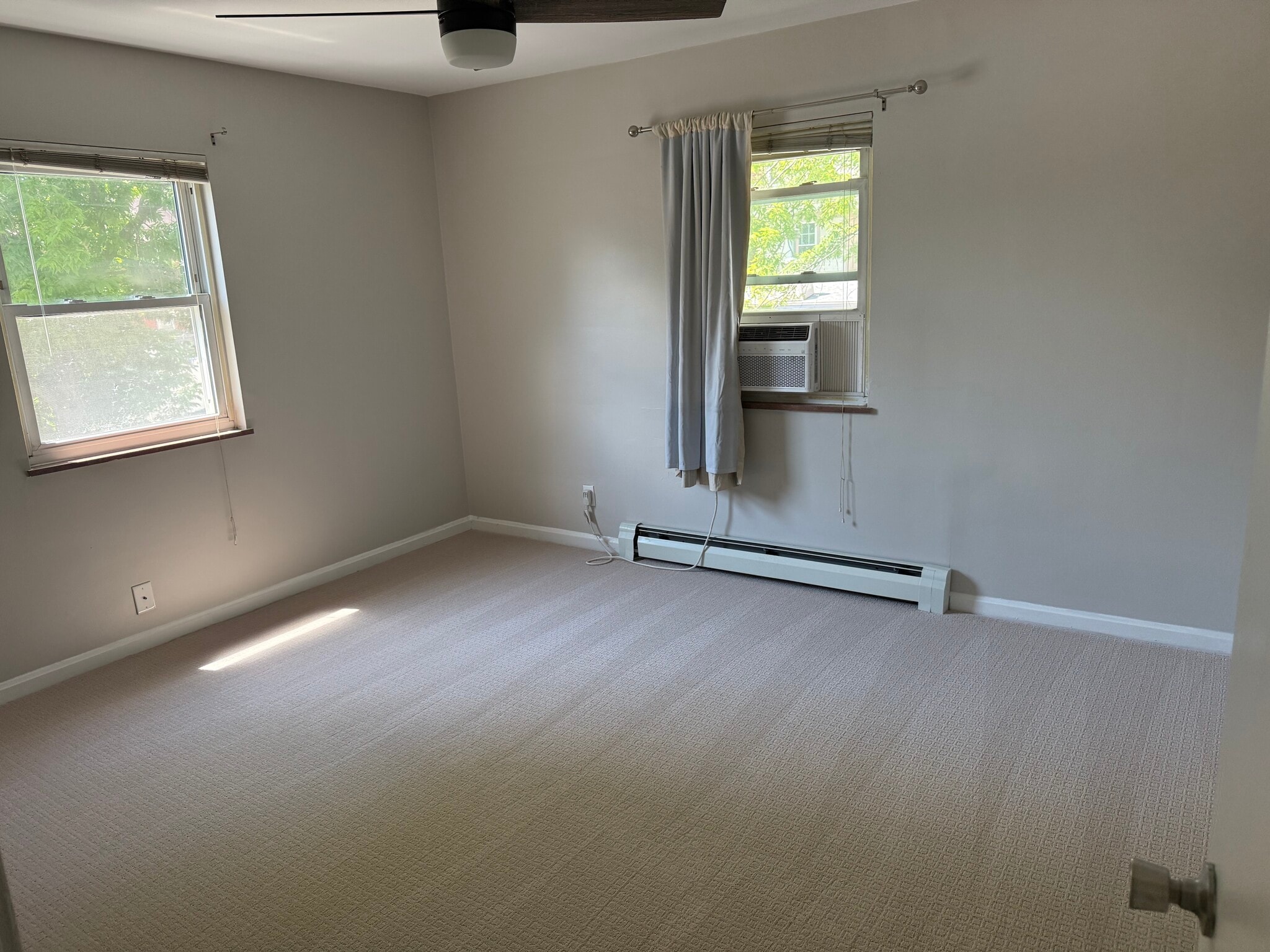 Building Photo - 2317 Monroe Ave