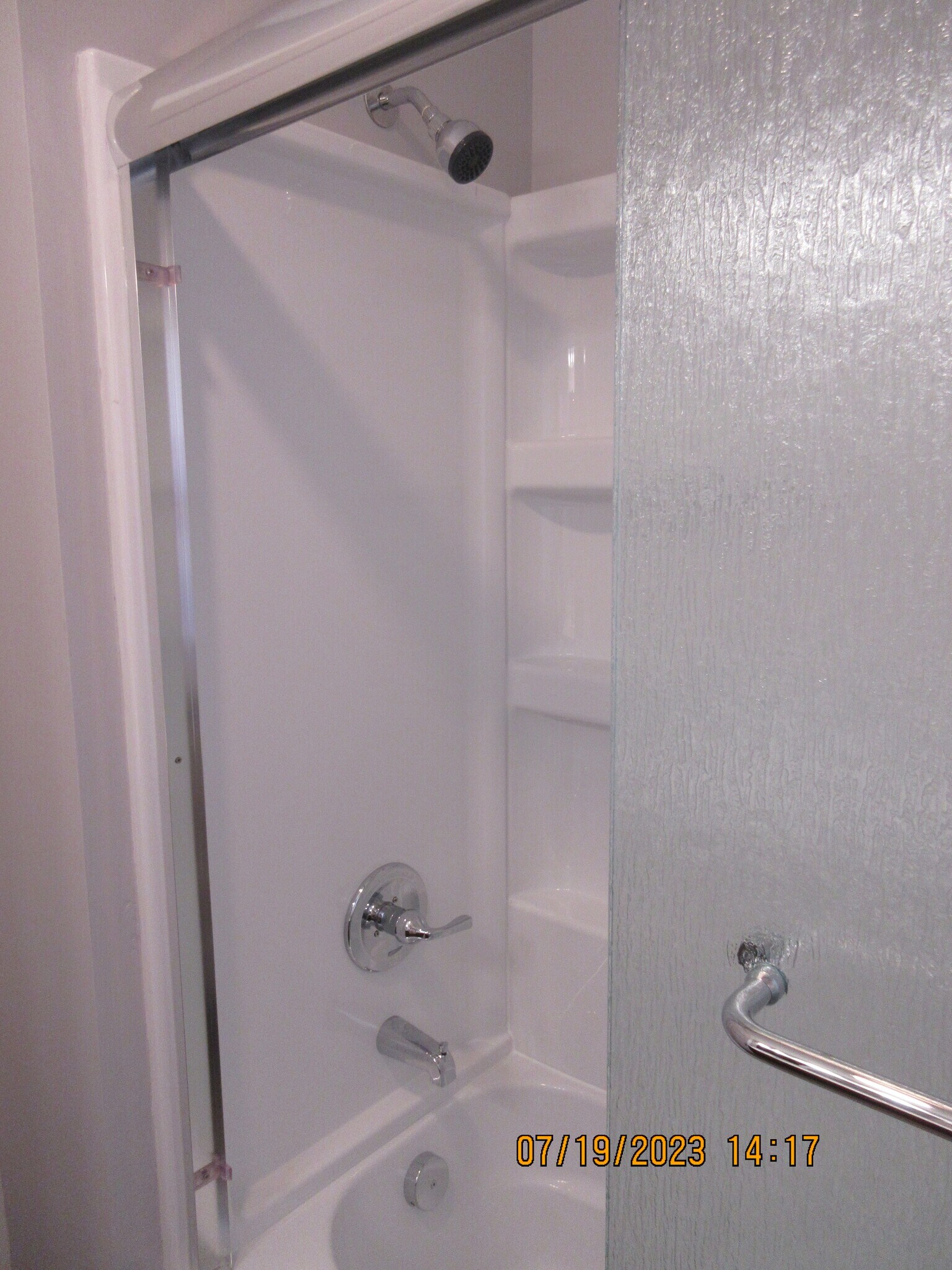 Building Photo - 1019 W 7th St