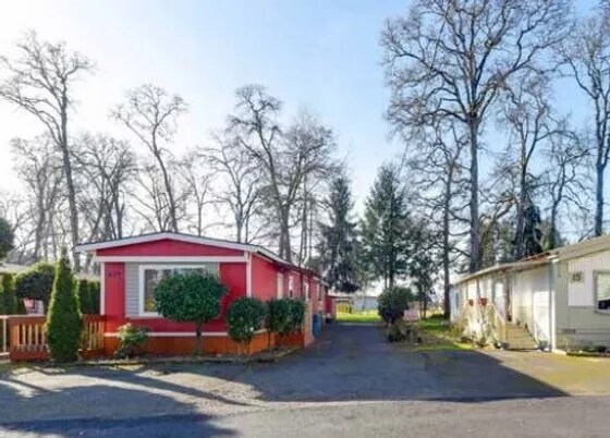 Primary Photo - Belle Passi Estates
