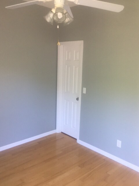 Building Photo - 2928 Woodland Park Dr
