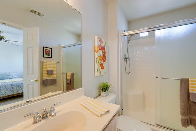 Building Photo - 16431 W Boulder Vista Dr