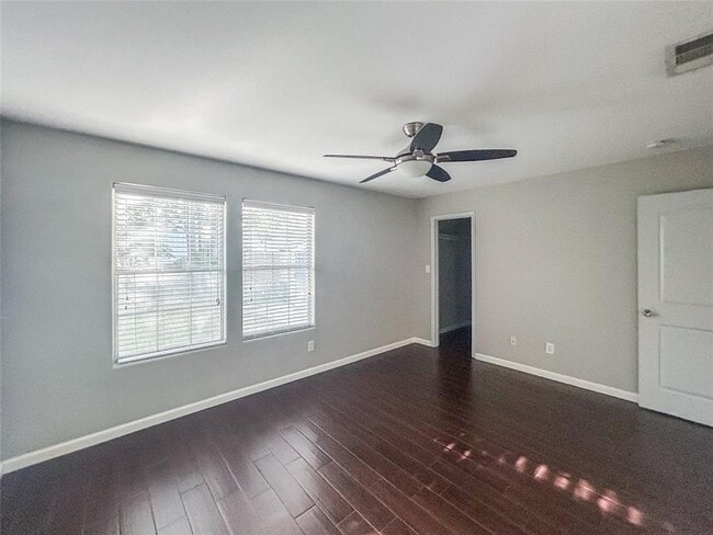 Building Photo - 5700 Glen Meadow Dr