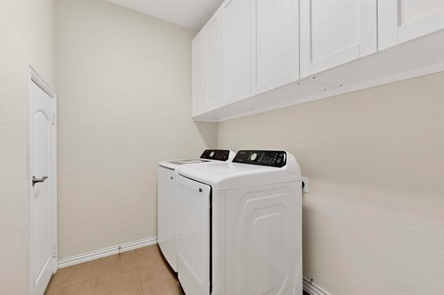 Building Photo - 709 Windward Dr