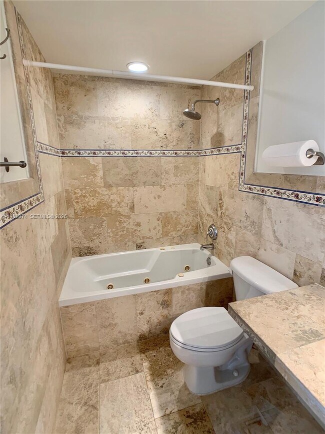 Building Photo - 1853 Jefferson Ave