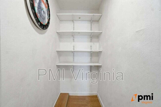 Building Photo - 1210 Stockley Gardens