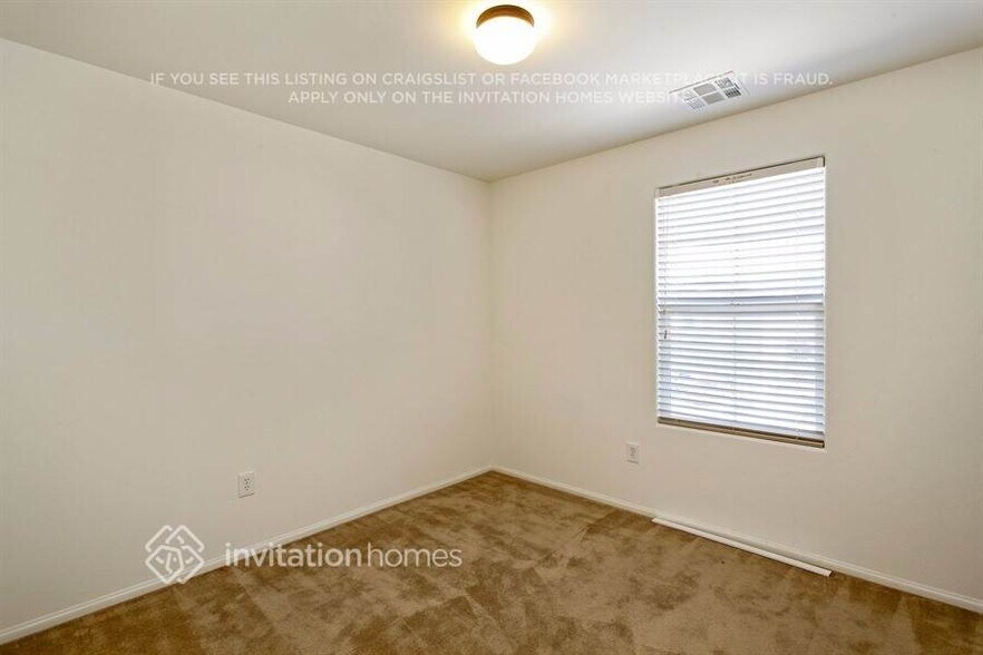 Building Photo - 4216 Great Egret Ln
