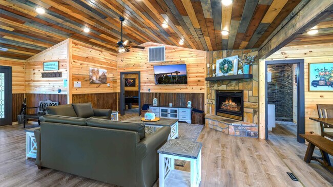 Building Photo - 3501 Autumn Woods Ln