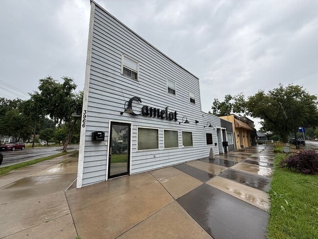Building Photo - 3966-3966 Minnehaha Ave