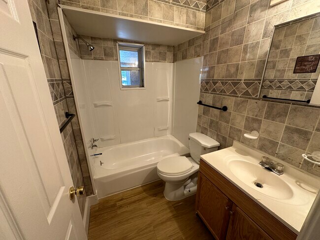 Building Photo - 7553 Orchard Ave