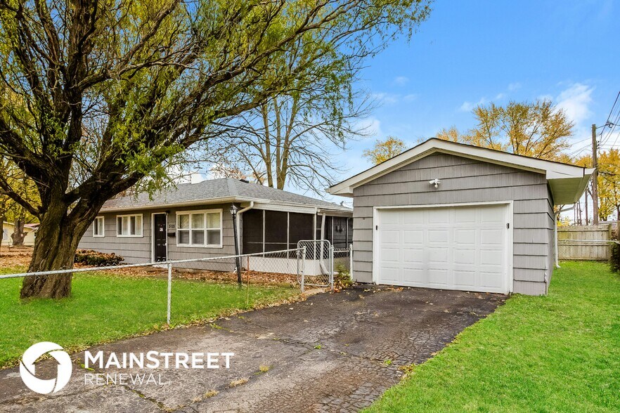 Building Photo - 5101 Patricia St