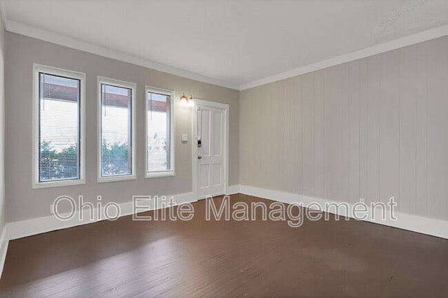 Building Photo - 2709 Sullivant Ave