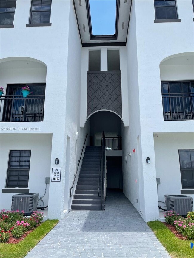 Building Photo - 15560 SW 136th St