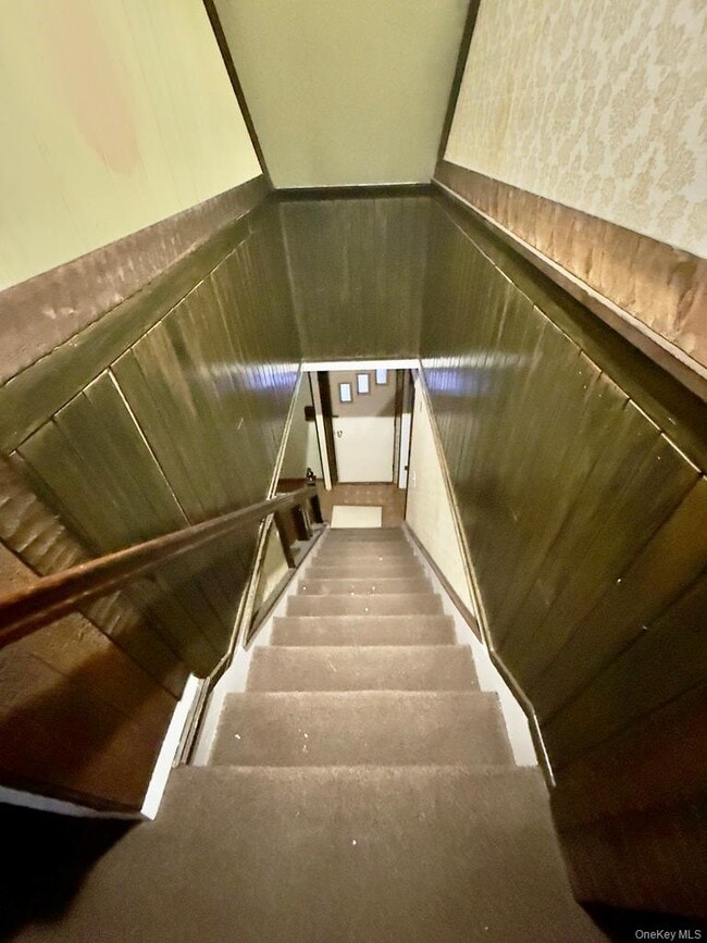 Building Photo - 107 Ball Park Ln