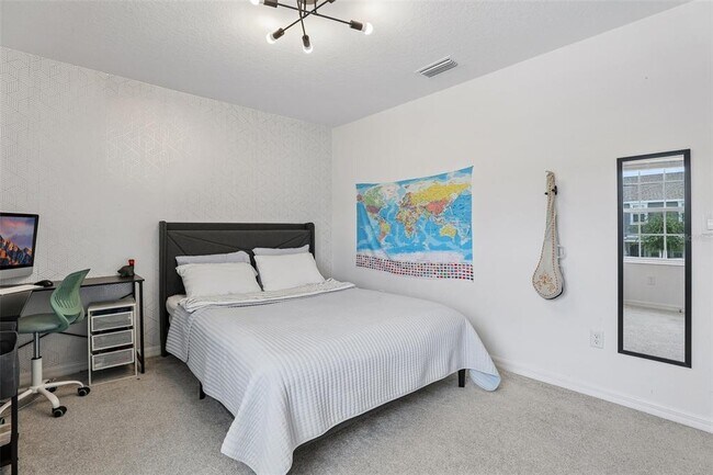 Building Photo - 1581 Swan Swim Dr