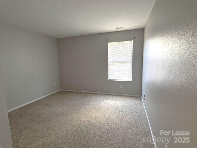 Building Photo - 10942 Dry Stone Dr