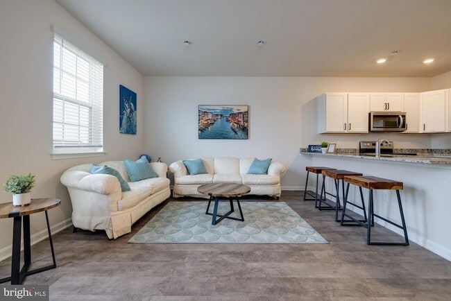 Building Photo - 262 Allison Dr