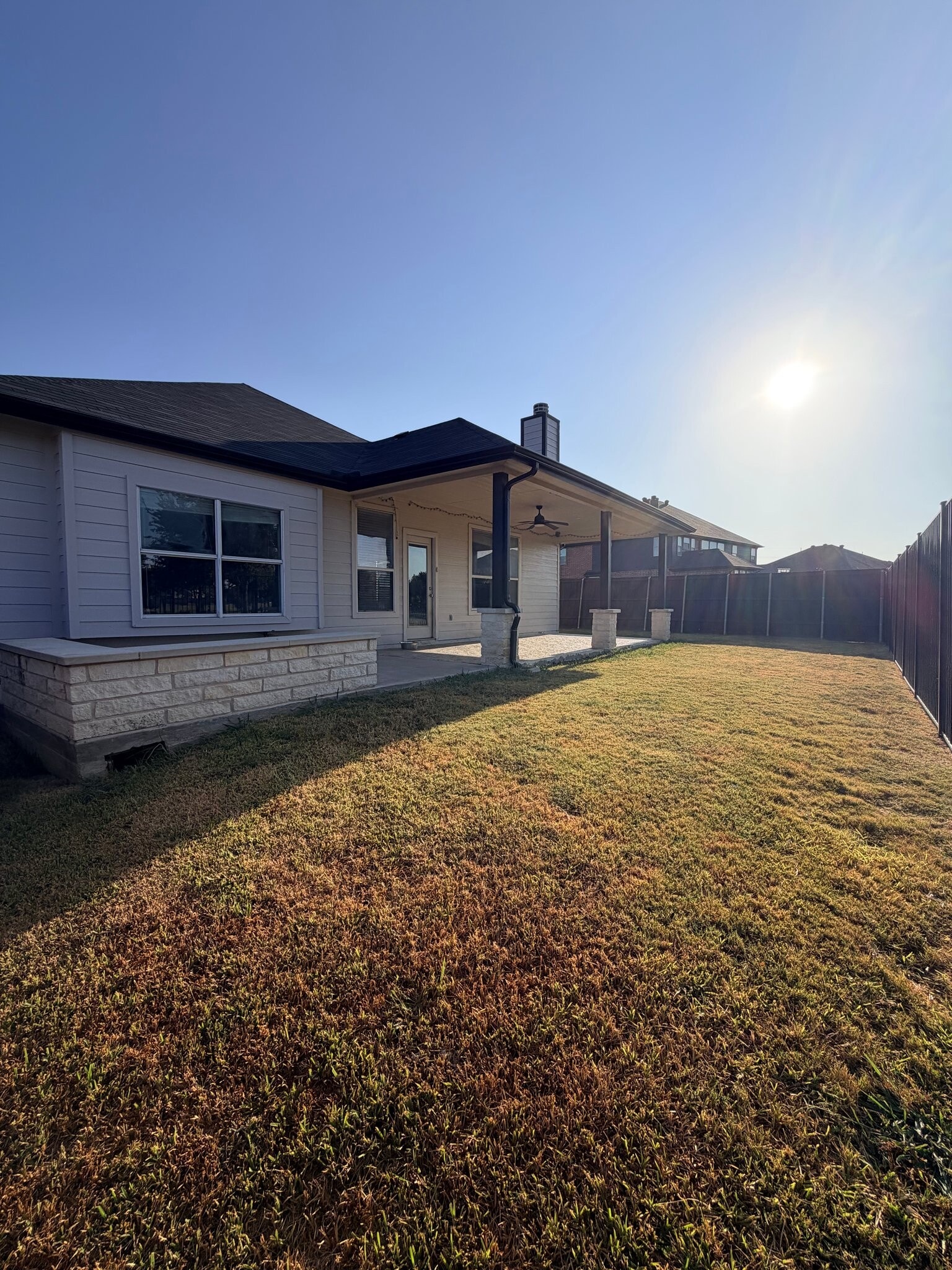 Building Photo - 14805 Little Anne Dr