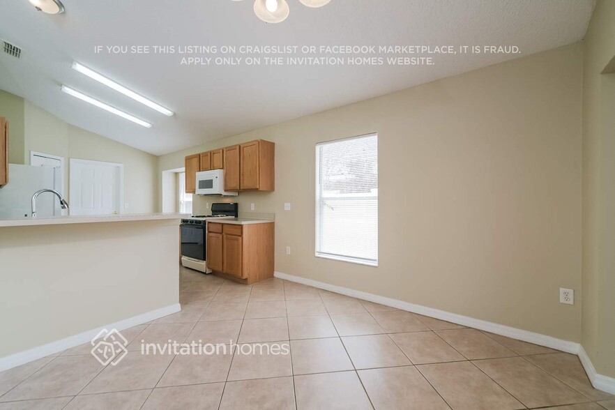 Building Photo - 409 Nicholson Dr