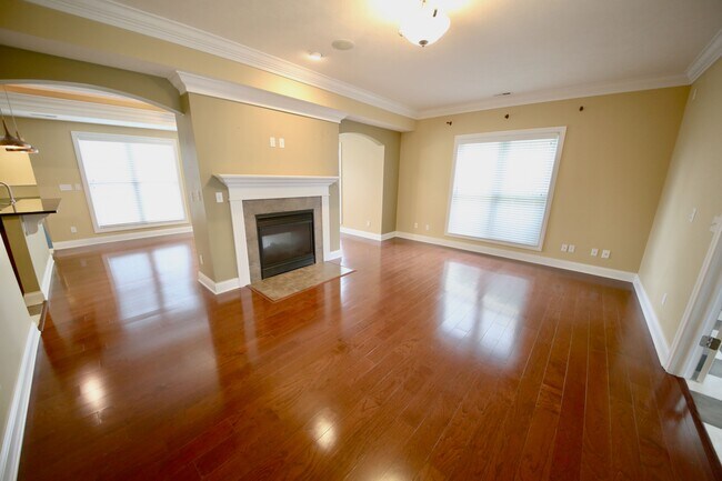 Building Photo - 1607 S Renwick Blvd
