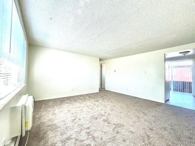 Building Photo - 10450 W 8th Ave