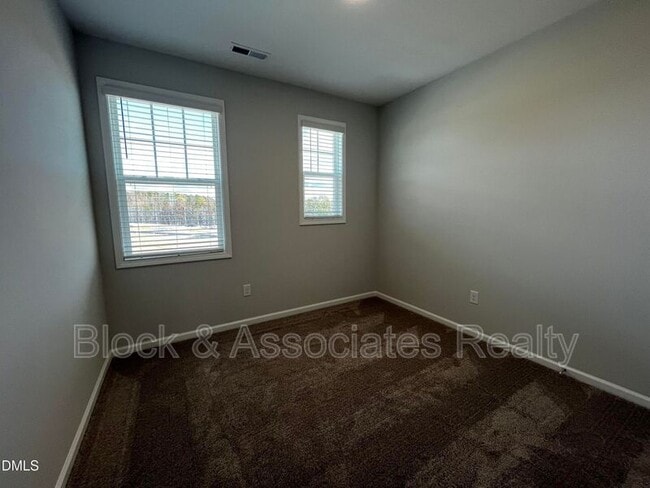 Building Photo - 2819 Carbondale Ct