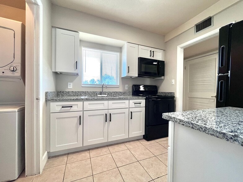 Interior Photo - VillaDova