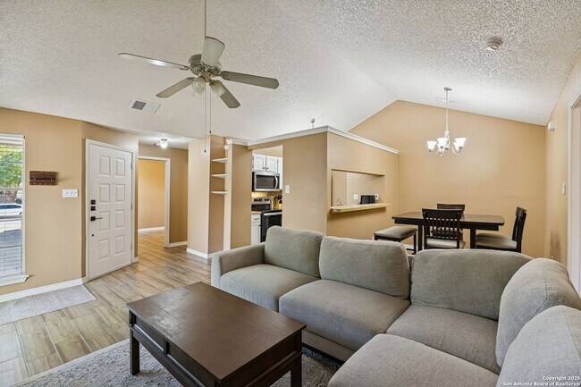 Building Photo - 14423 Watermill