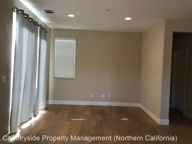 Building Photo - 3 br, 2.5 bath House - 9301 Vintner Circle