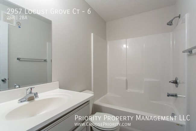 Building Photo - 2957 Locust Grv Ct