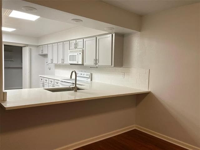 Building Photo - 2976 Buttonwood Dr