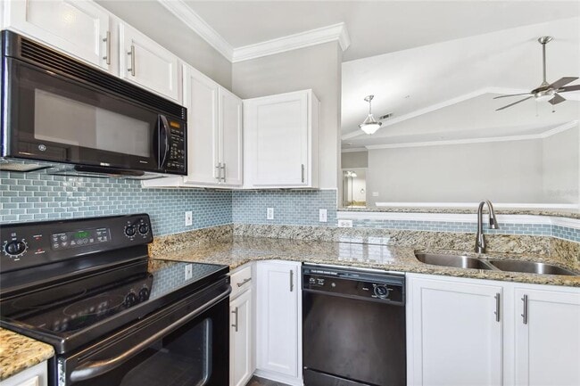 Building Photo - 5000 Culbreath Key Way