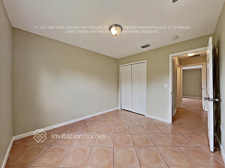 Building Photo - 1618 SW Morelia Ln