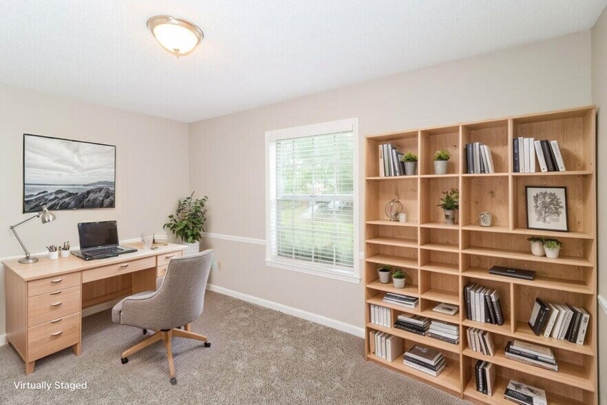 Building Photo - 6049 Lawnhill Dr