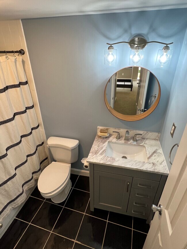 Building Photo - 6301 Stevenson Ave