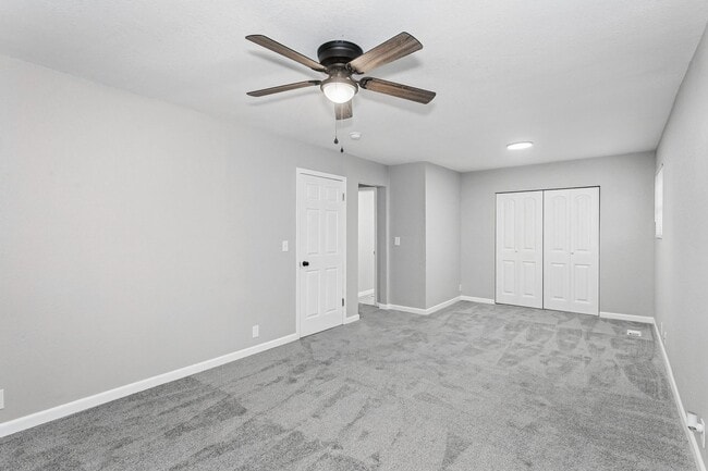 Building Photo - Beautifully Renovated 3 Bedroom, 2 Bath Home