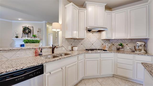 Building Photo - 104 Pebblecreek Dr