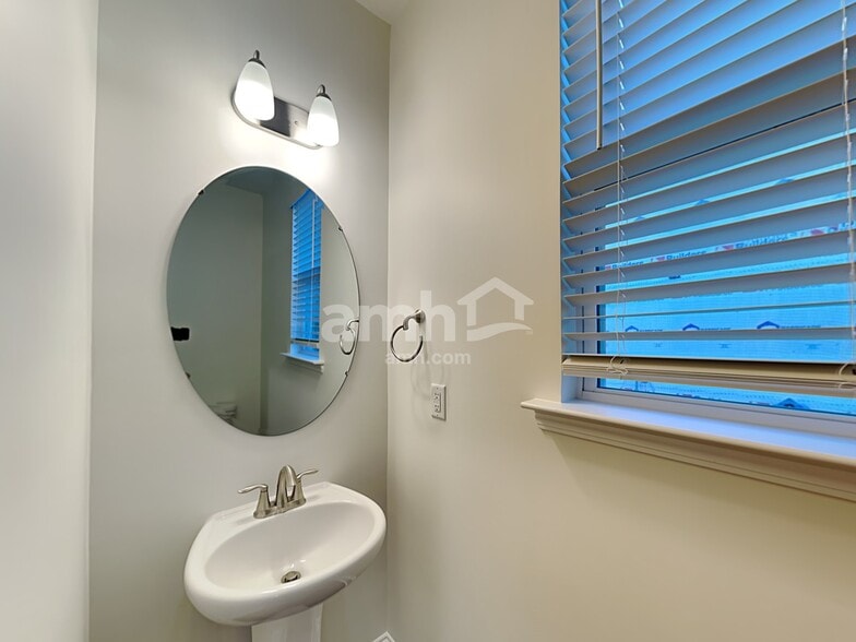 Building Photo - 2030 Corey Joseph Dr