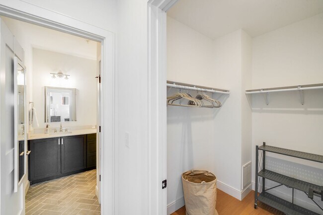 Building Photo - Chic Fully Furnished Condo with Private Retreat-Style Primary Suite