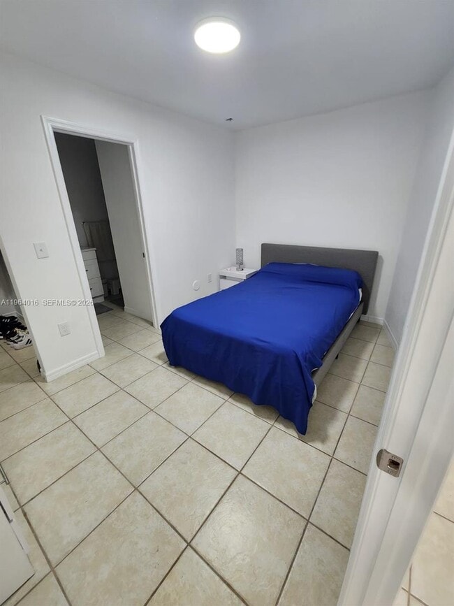 Building Photo - 2880 NW 56th St