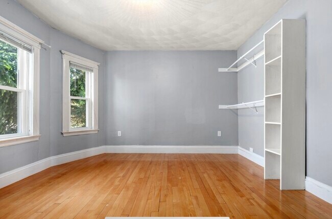 Bedroom 1 - 39 Medford St