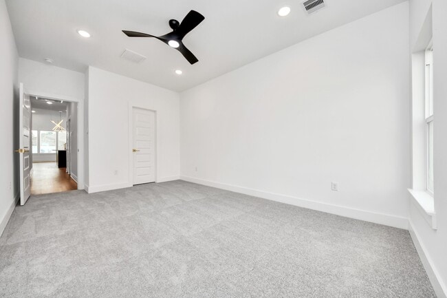 Building Photo - 9309 Caddo Rd